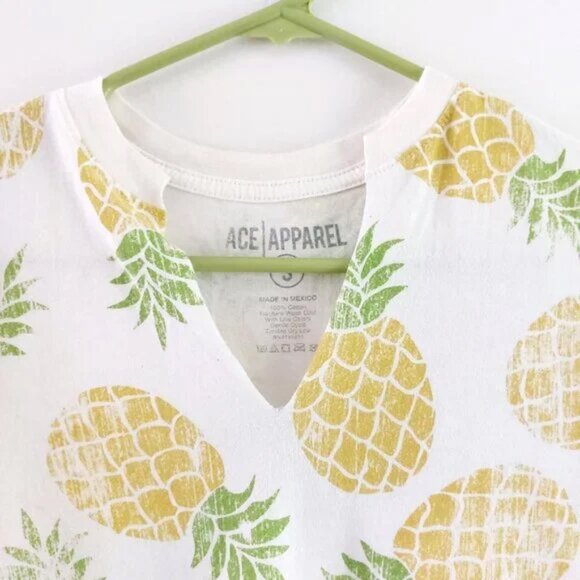 Ace Apparel Women's Yellow Pineapple Crop Top Tee Size S - Picture 8 of 9